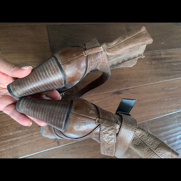 Vintage inspired slouchy boot - Picture 3 of 9